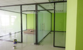 建国门安装办公室玻璃隔断价格