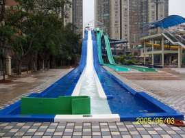 广州诗潮水上乐园设备 彩虹波浪滑梯